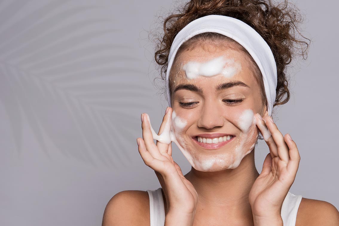 4 Pflegetipps für schöne Sommerhaut – die richtige Hautpflege